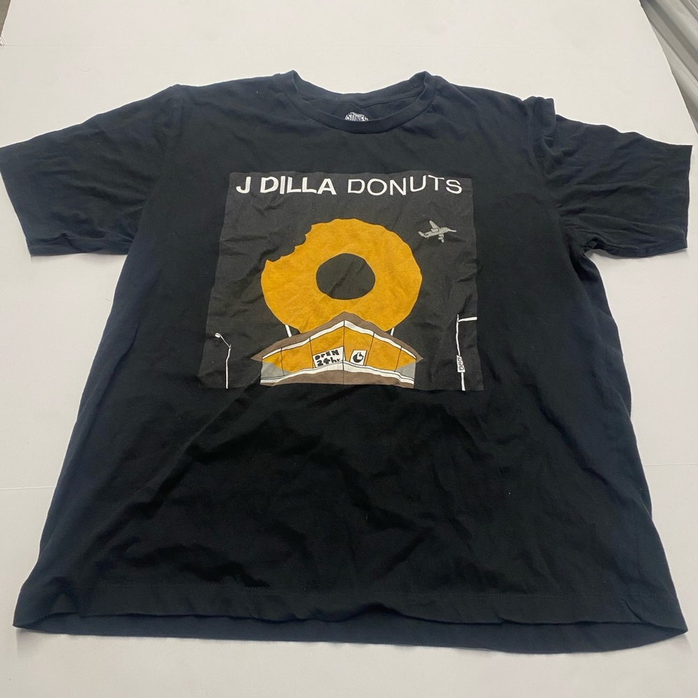J dilla Donuts album T-shirt size Xl used made by stone throw
